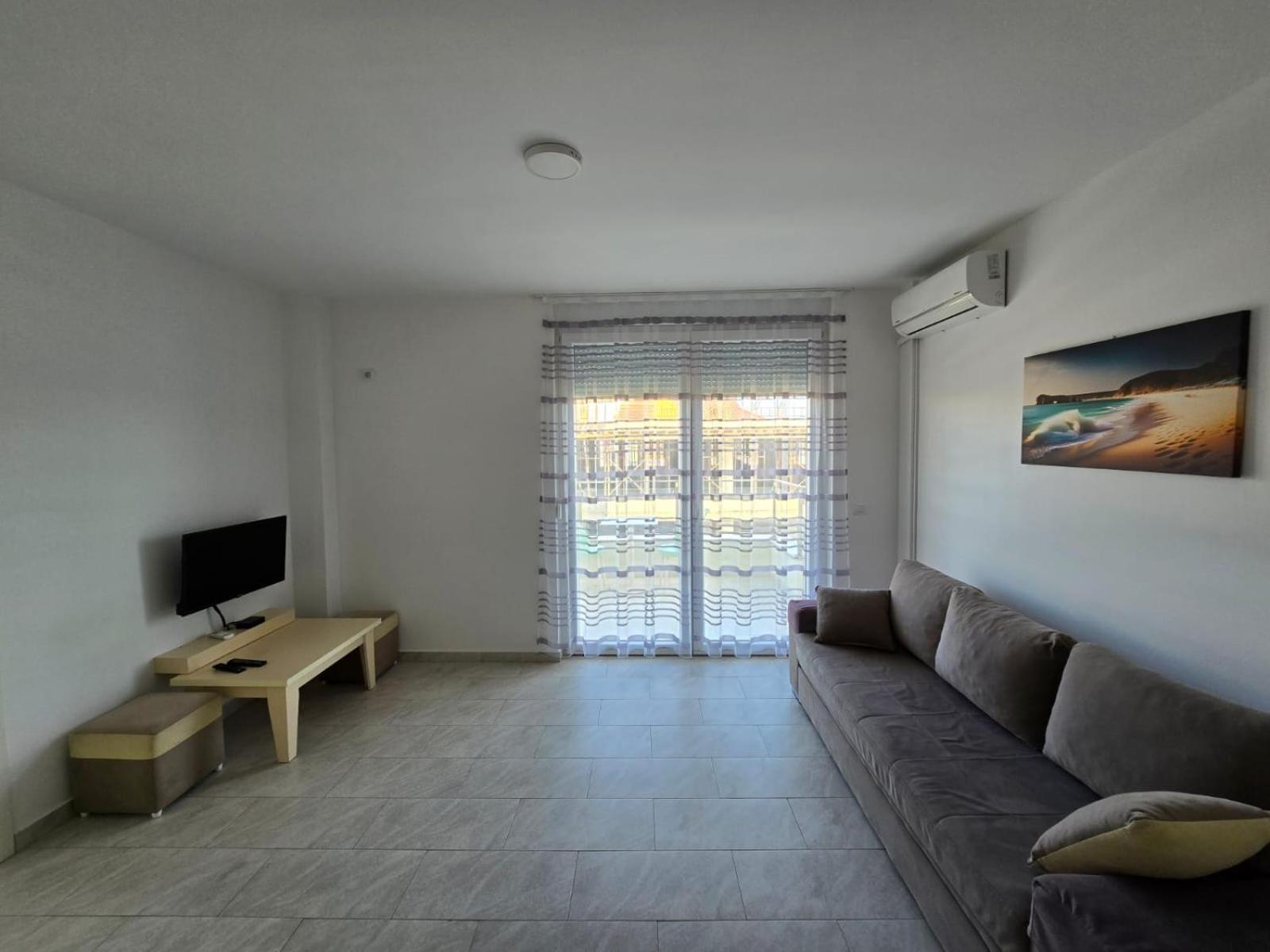 Appartamento Roxhensi Shëngjin Esterno foto